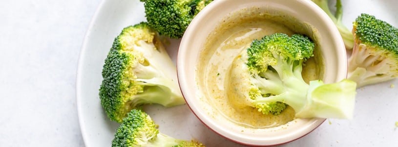 Broccoli & Spiced Yoghurt