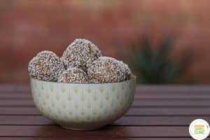 Give yourself more iron with these Chocolate Protein Balls