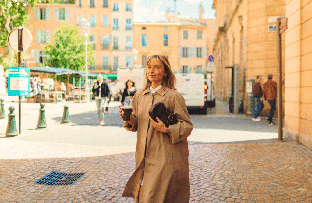 Brisbane Wellbeing 5 Woman walking with a cup of coffee. Brisbane Wellbeing. Brisbane Livewell Clinic